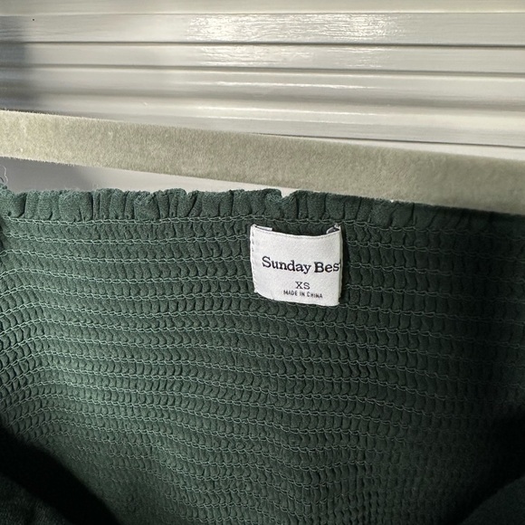 Sunday Best Green Puff Sleeve Blouse with Tie Front - Picture 3 of 5